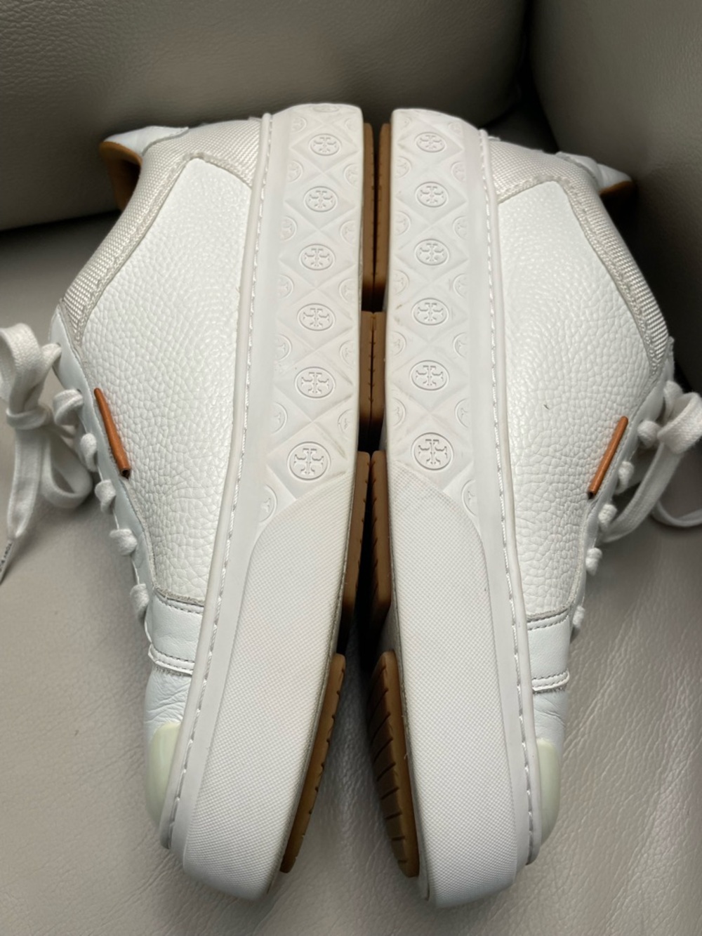 Tory Burch Ladybug Sneakers in White Size 9 - Picture 4 of 7
